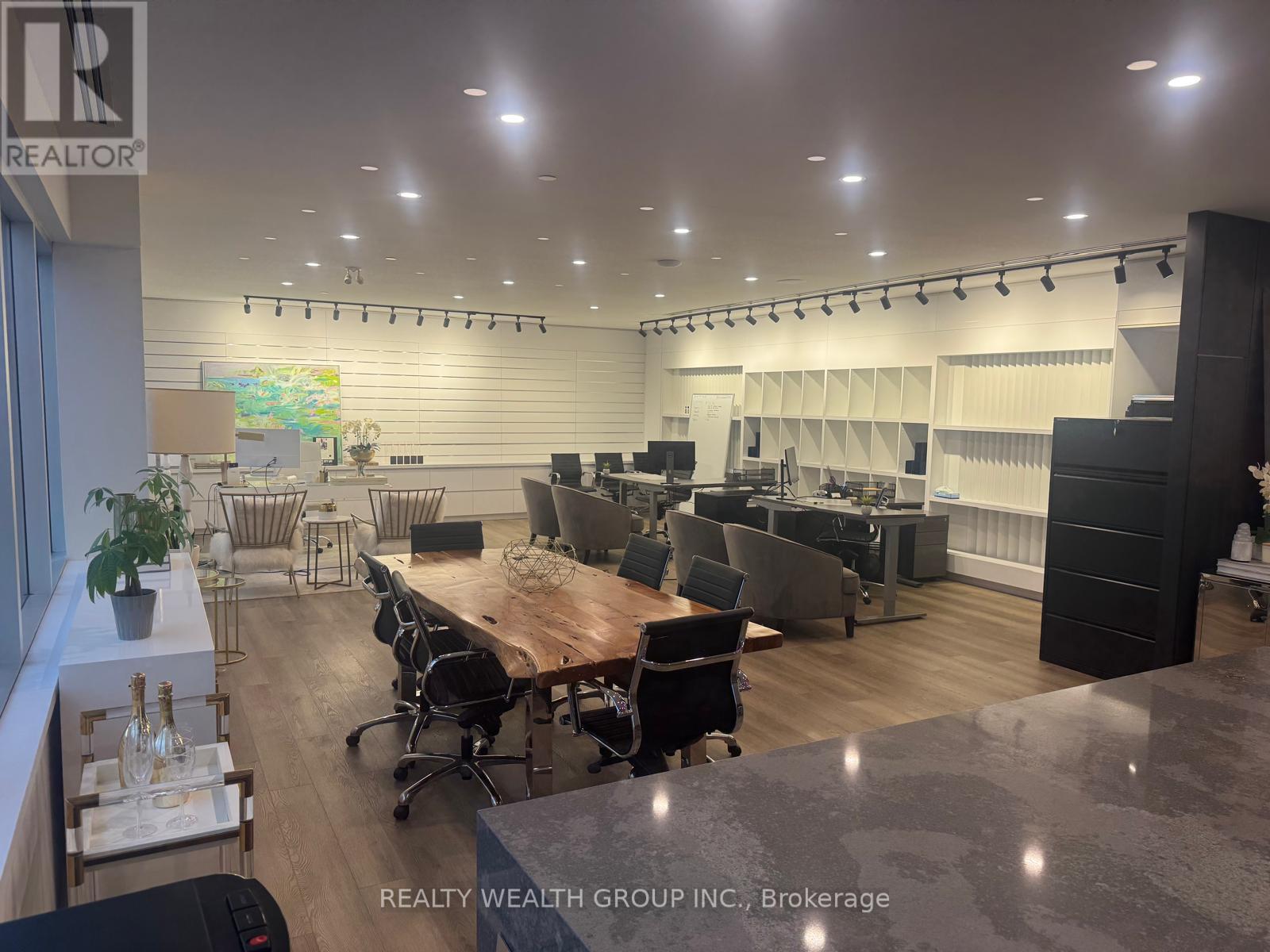 2nd Floor - 1135 Stellar Drive, Newmarket, Ontario  L3Y 7B8 - Photo 9 - N12643842