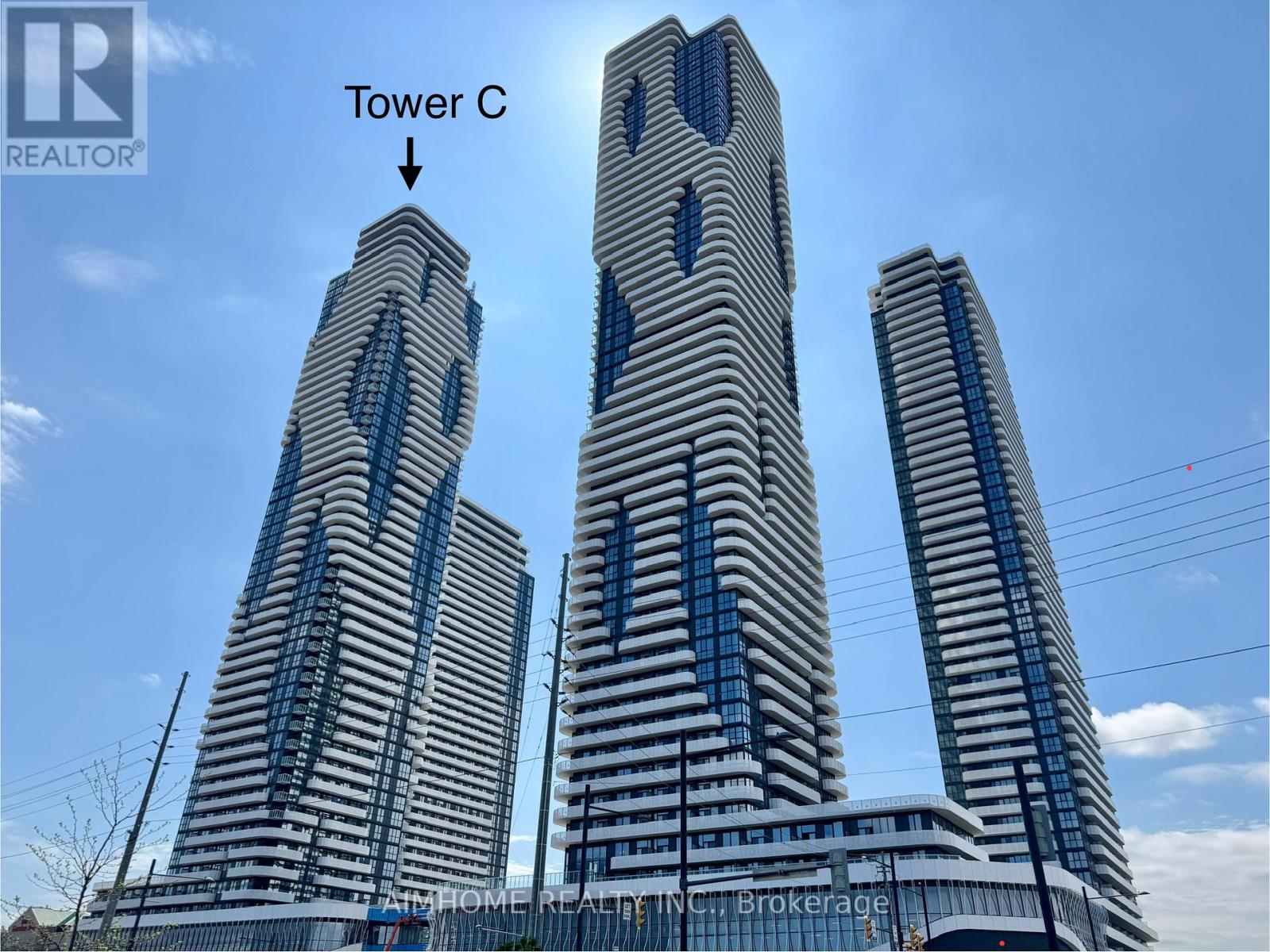 2911 - 8 INTERCHANGE WAY, Vaughan, Ontario