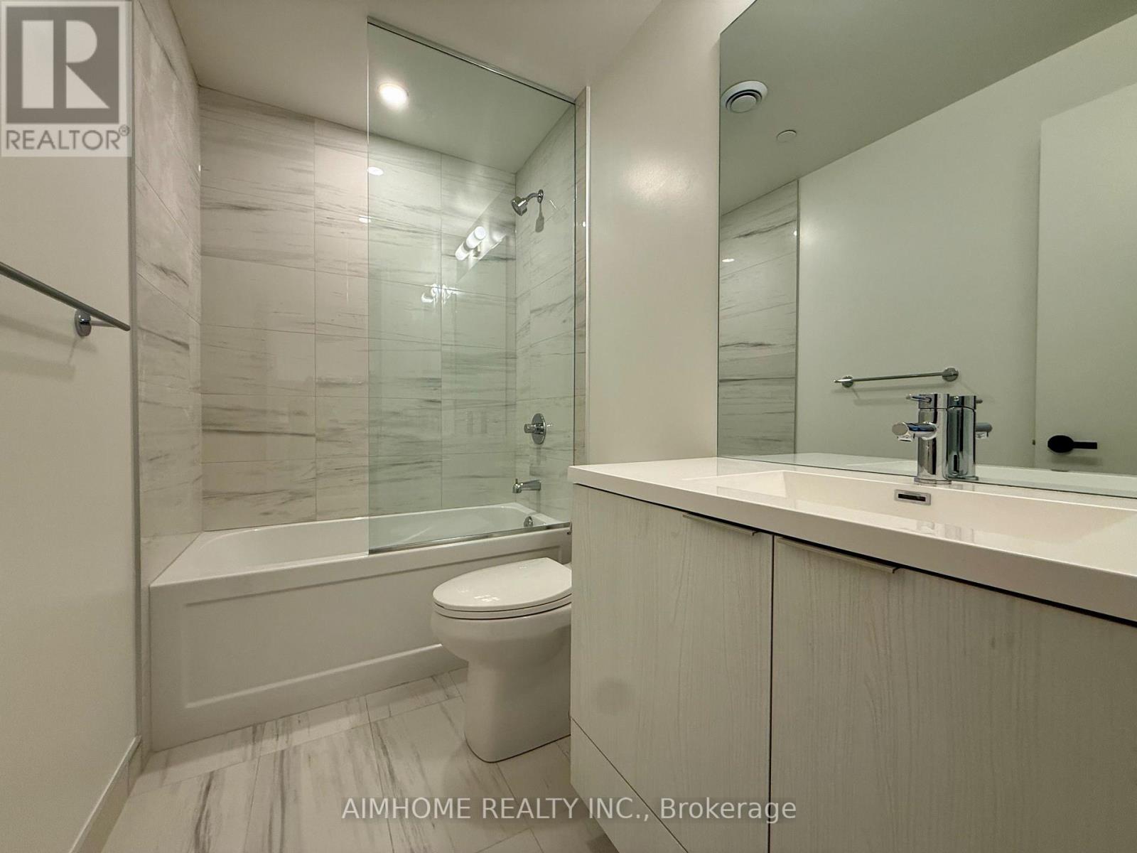 2911 - 8 Interchange Way, Vaughan, Ontario  L4K 0R2 - Photo 3 - N12643864