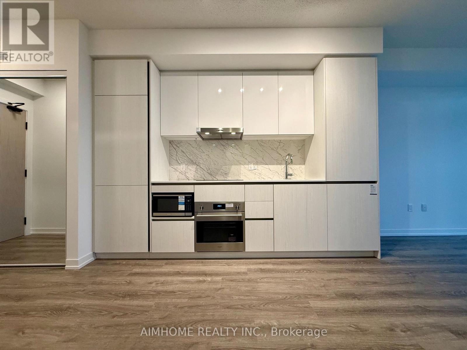 2911 - 8 Interchange Way, Vaughan, Ontario  L4K 0R2 - Photo 9 - N12643864