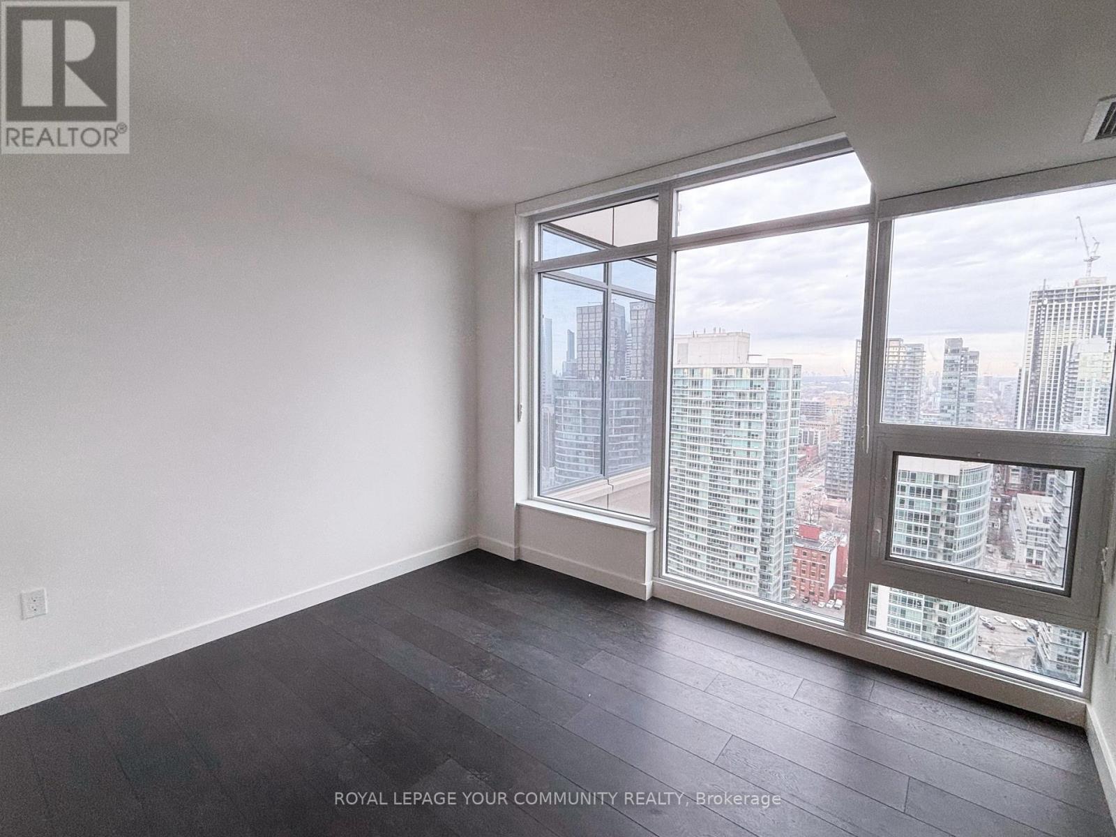 3603 - 1 Concord Cityplace Way, Toronto, Ontario  M5V 0X3 - Photo 13 - C12642902