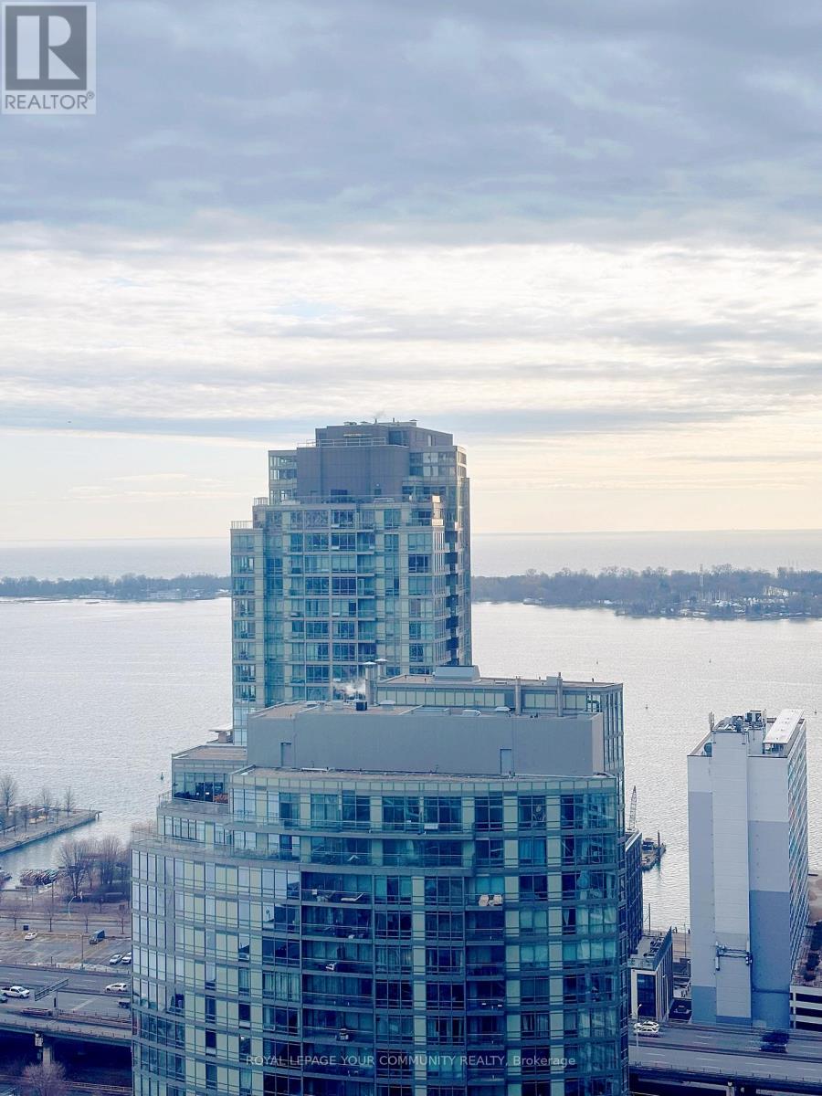 3603 - 1 Concord Cityplace Way, Toronto, Ontario  M5V 0X3 - Photo 17 - C12642902