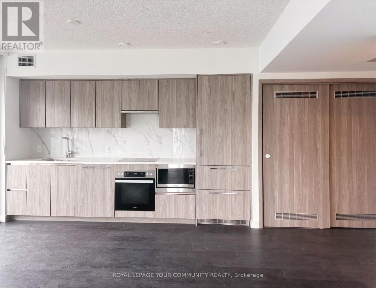 3603 - 1 Concord Cityplace Way, Toronto, Ontario  M5V 0X3 - Photo 3 - C12642902