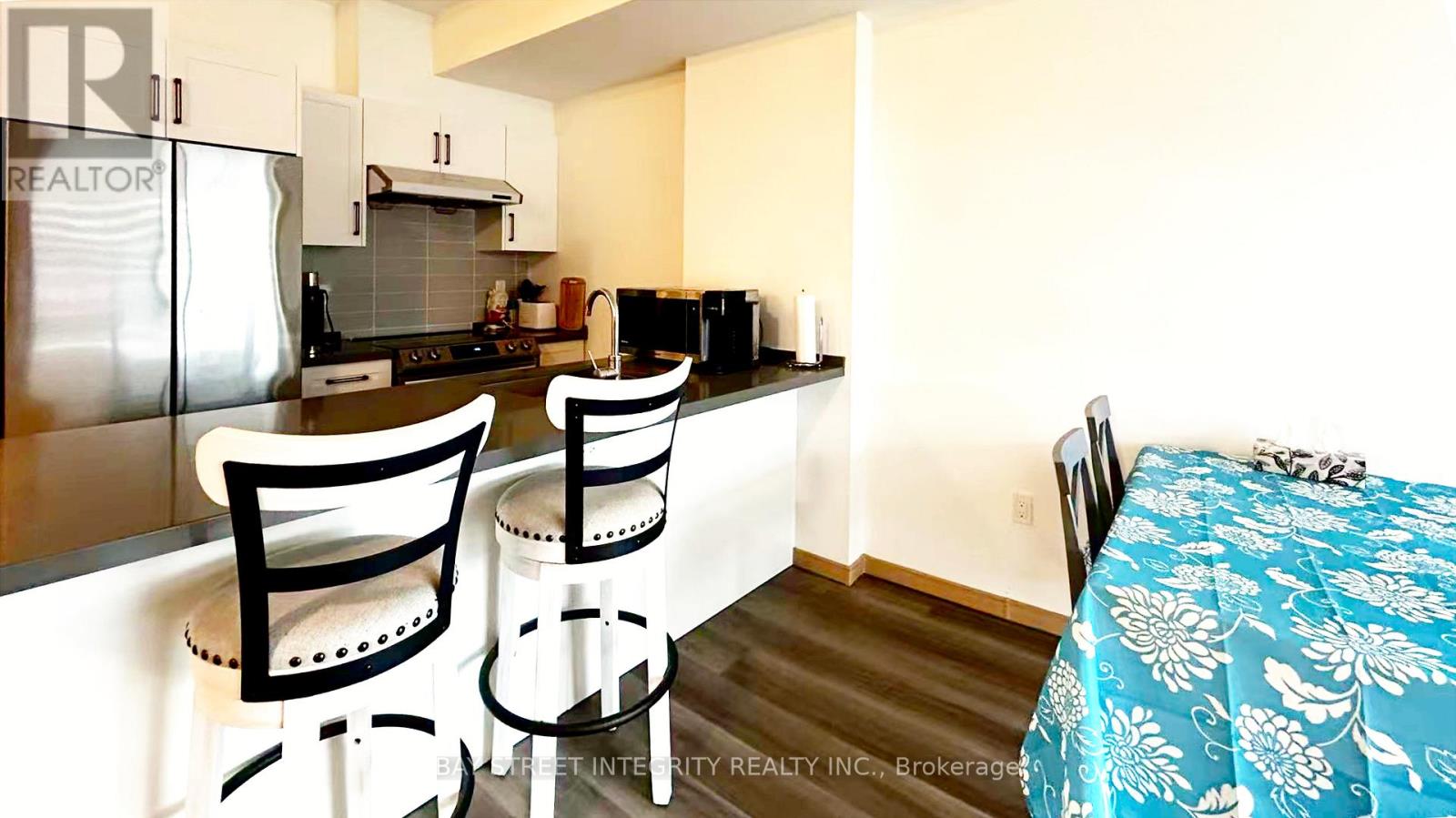 200 Chester Le Boulevard, Toronto, Ontario  M1W 0A9 - Photo 3 - E12642872