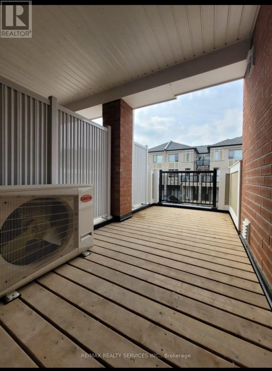 55 Melmar Street, Brampton, Ontario  L7A 5K6 - Photo 14 - W12643778