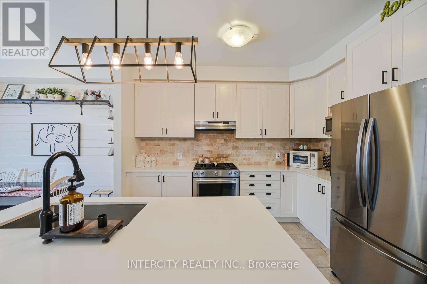 49 Mccardy Court, Caledon, Ontario  L7C 3W9 - Photo 17 - W12643794