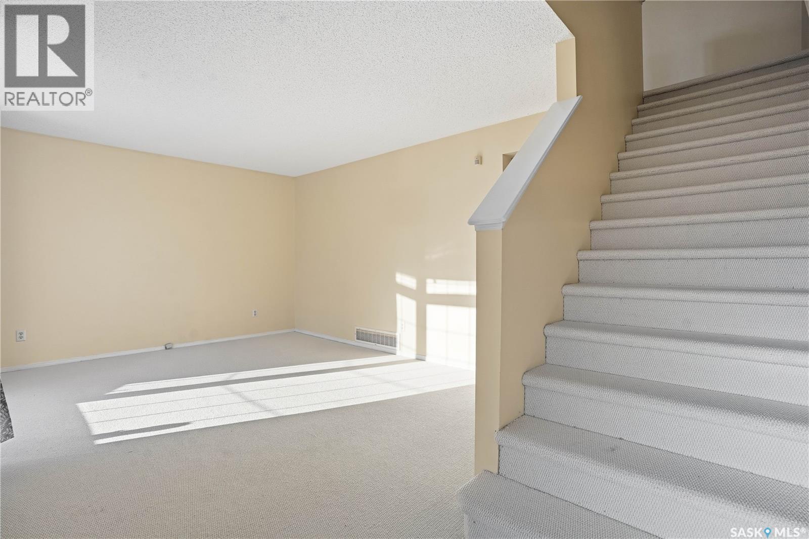 5169 Donnelly Crescent, Regina, Saskatchewan  S4X 4M9 - Photo 4 - SK025731