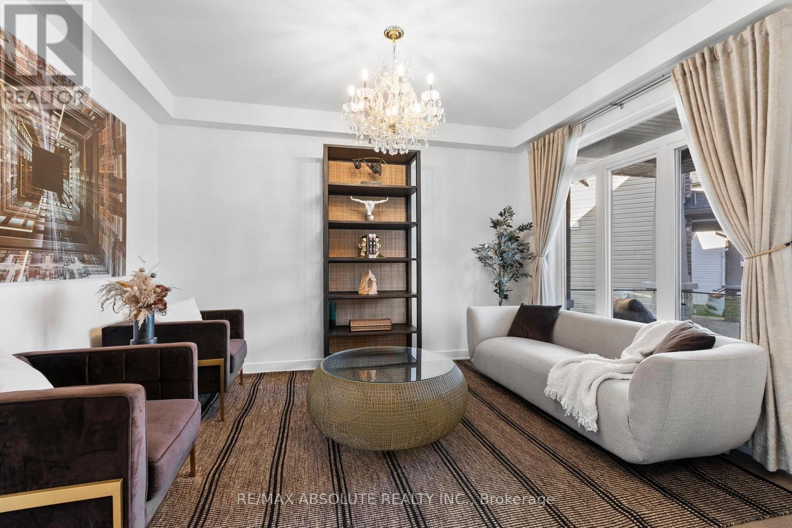 921 Beckton Heights, Ottawa, Ontario  K2S 2X5 - Photo 10 - X12455413