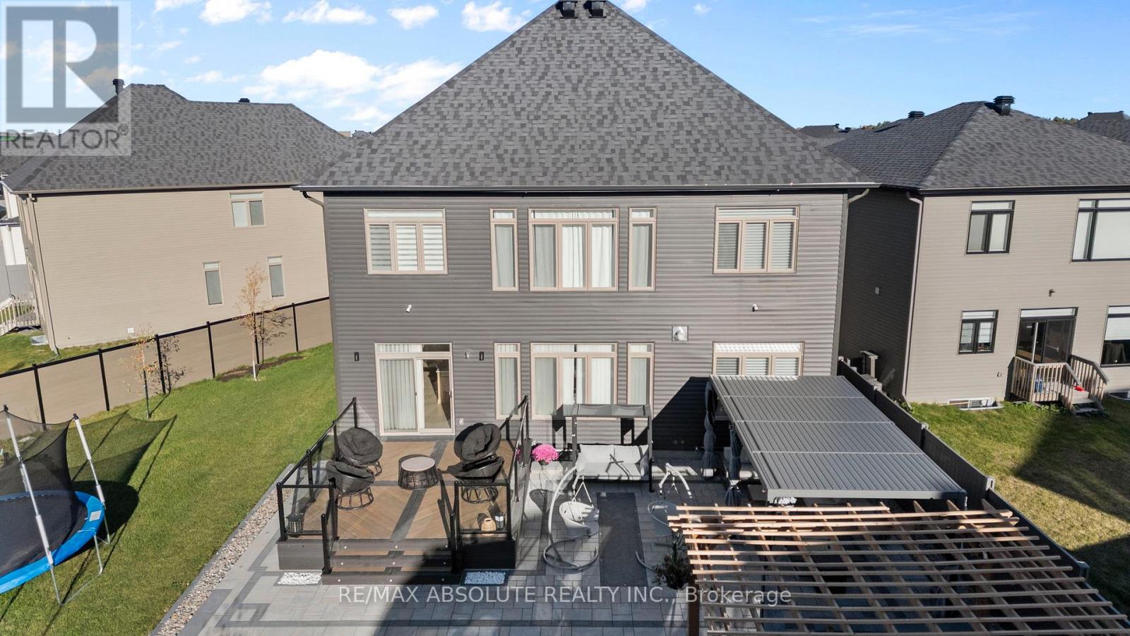 921 Beckton Heights, Ottawa, Ontario  K2S 2X5 - Photo 6 - X12455413