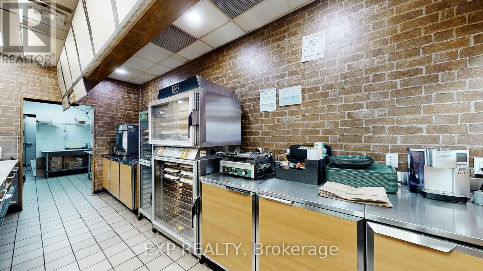 105 Parkway Forest Drive, Toronto, Ontario  M2J 1L8 - Photo 15 - C12643880