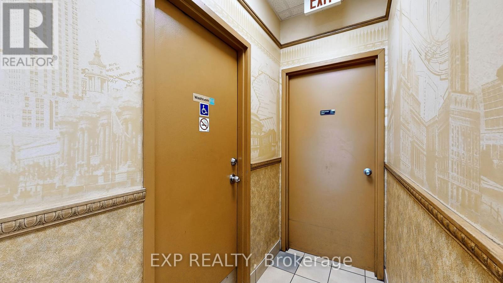 105 Parkway Forest Drive, Toronto, Ontario  M2J 1L8 - Photo 17 - C12643880