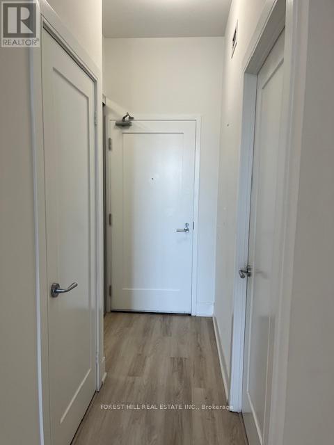 301 - 310 Tweedsmuir Avenue, Toronto, Ontario  M5P 2Y2 - Photo 4 - C12643904