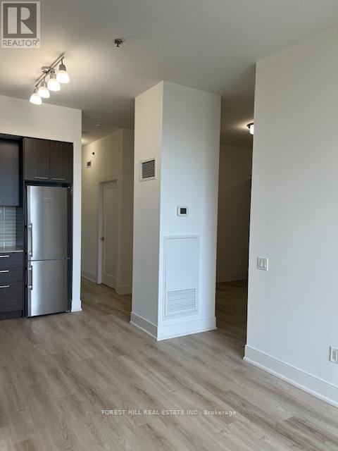 301 - 310 Tweedsmuir Avenue, Toronto, Ontario  M5P 2Y2 - Photo 8 - C12643904