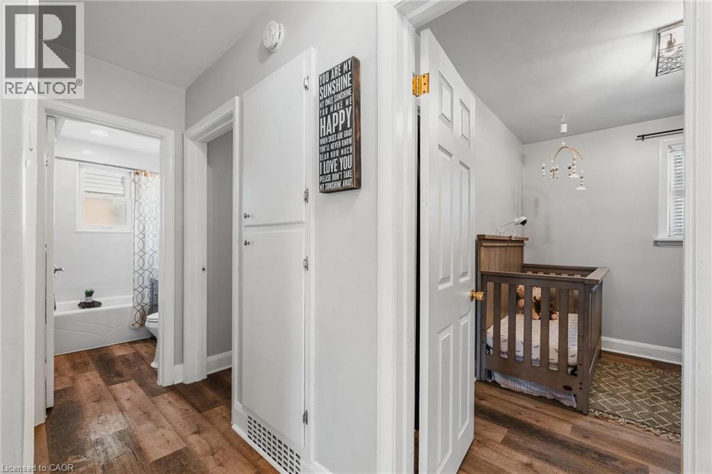 300 Melrose Avenue, Kitchener, Ontario  N2H 2C1 - Photo 11 - 40773510