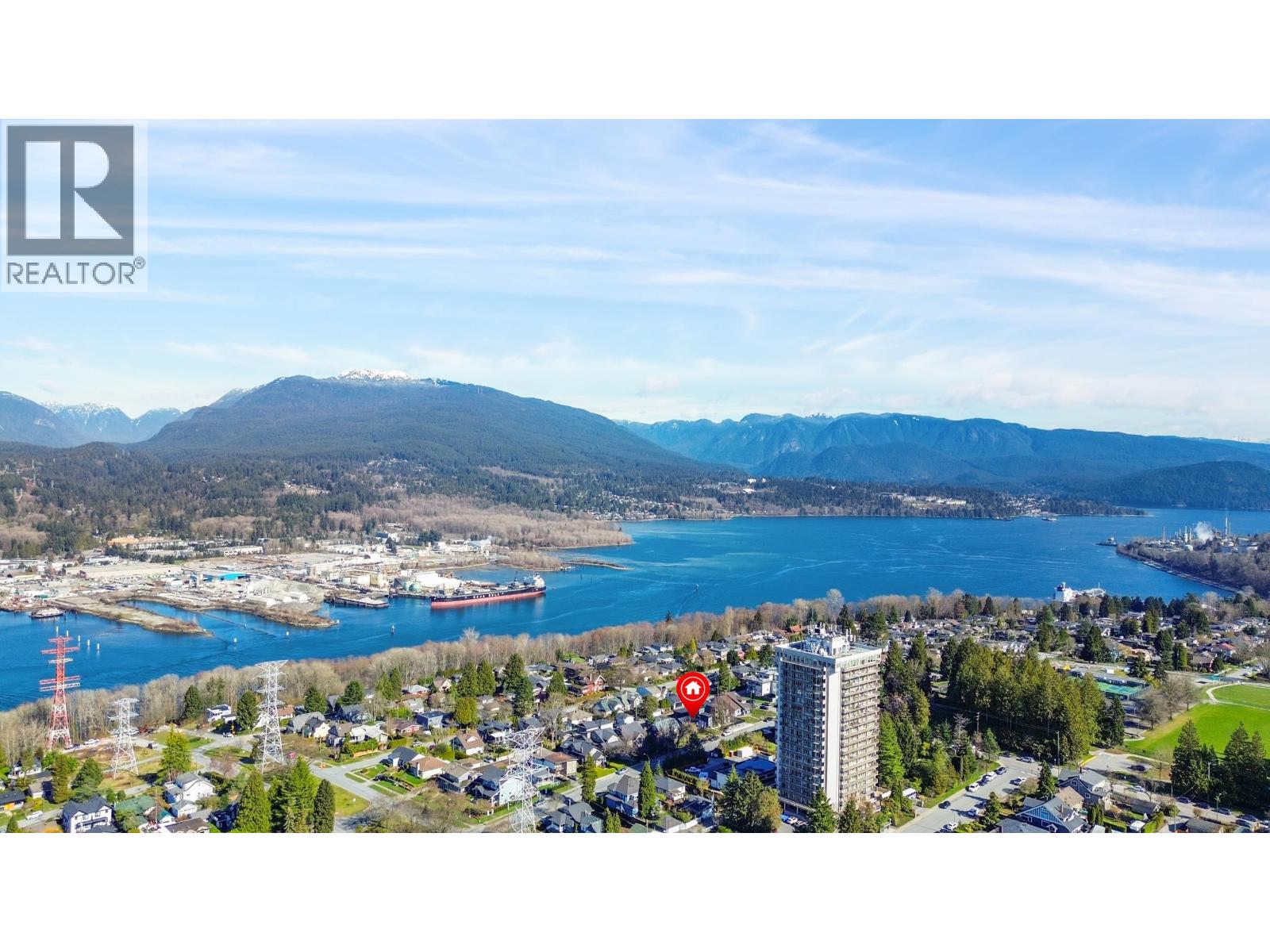 3775 Trinity Street, Burnaby, British Columbia V5C 1N1 - Photo 2 - R3058152