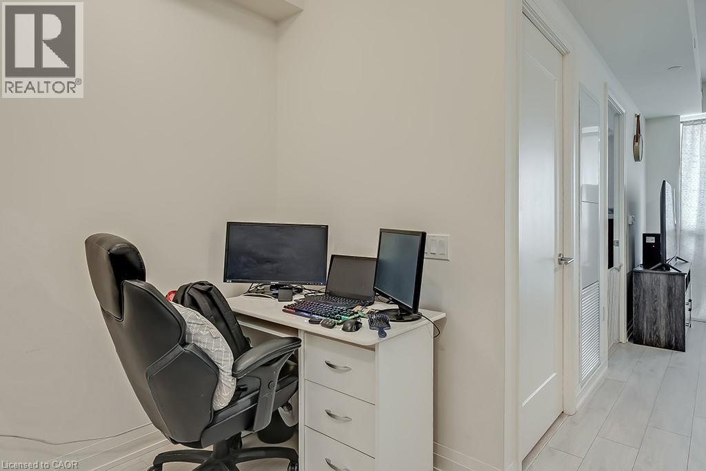 509 Dundas Street W Unit# 415, Oakville, Ontario  L6M 5P4 - Photo 15 - 40794291