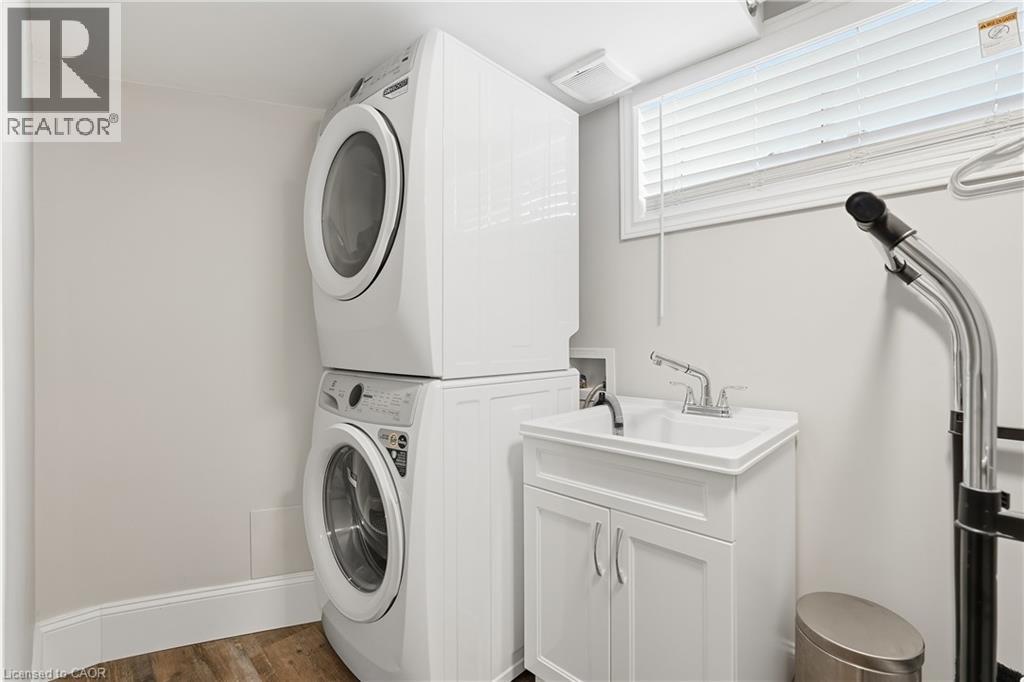 189 East 43rd Street, Hamilton, Ontario  L8T 3C3 - Photo 27 - 40794655