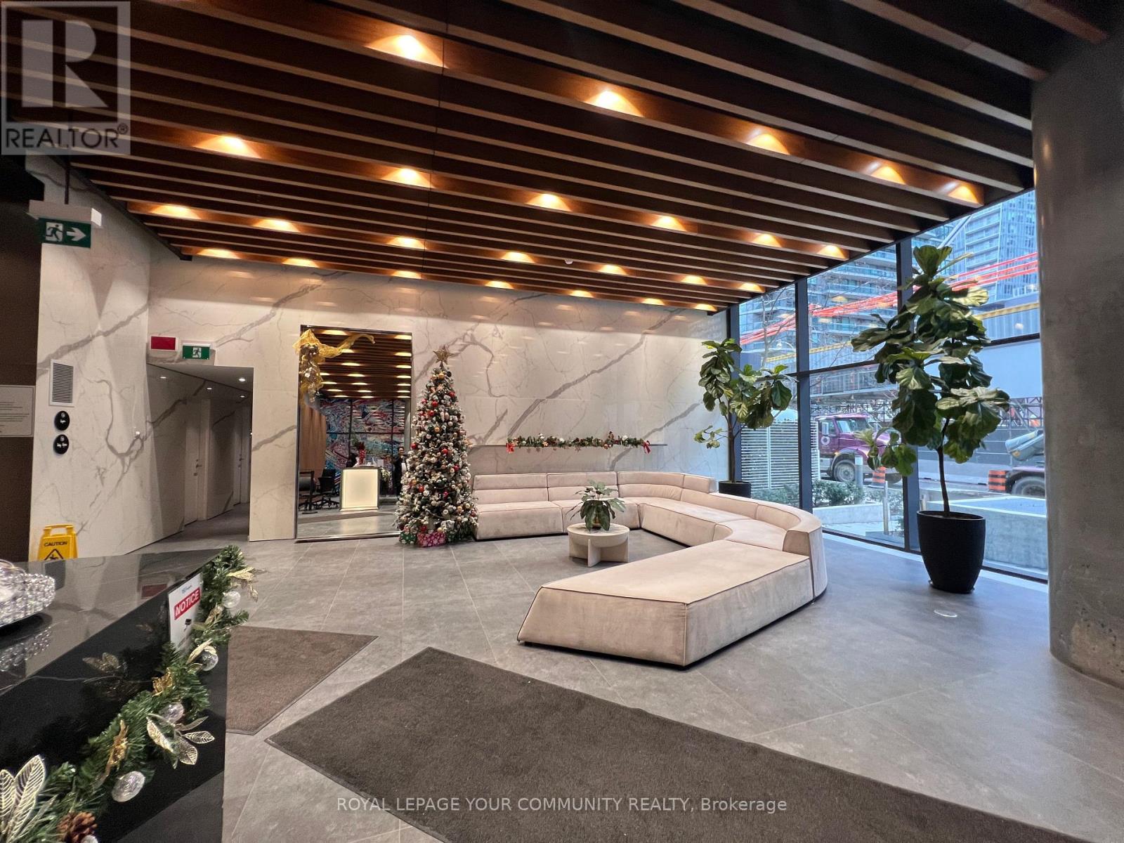 2812 - 161 Roehampton Avenue, Toronto, Ontario  M4P 0C8 - Photo 16 - C12640736