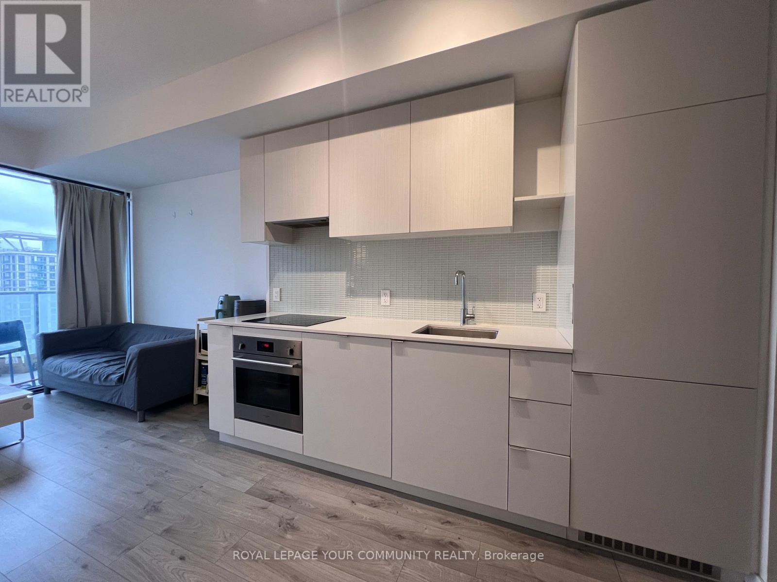 2812 - 161 Roehampton Avenue, Toronto, Ontario  M4P 0C8 - Photo 5 - C12640736