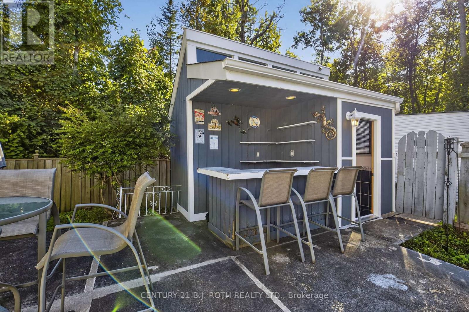 209846 26 Highway, Blue Mountains, Ontario  L9Y 0L1 - Photo 33 - X12452614