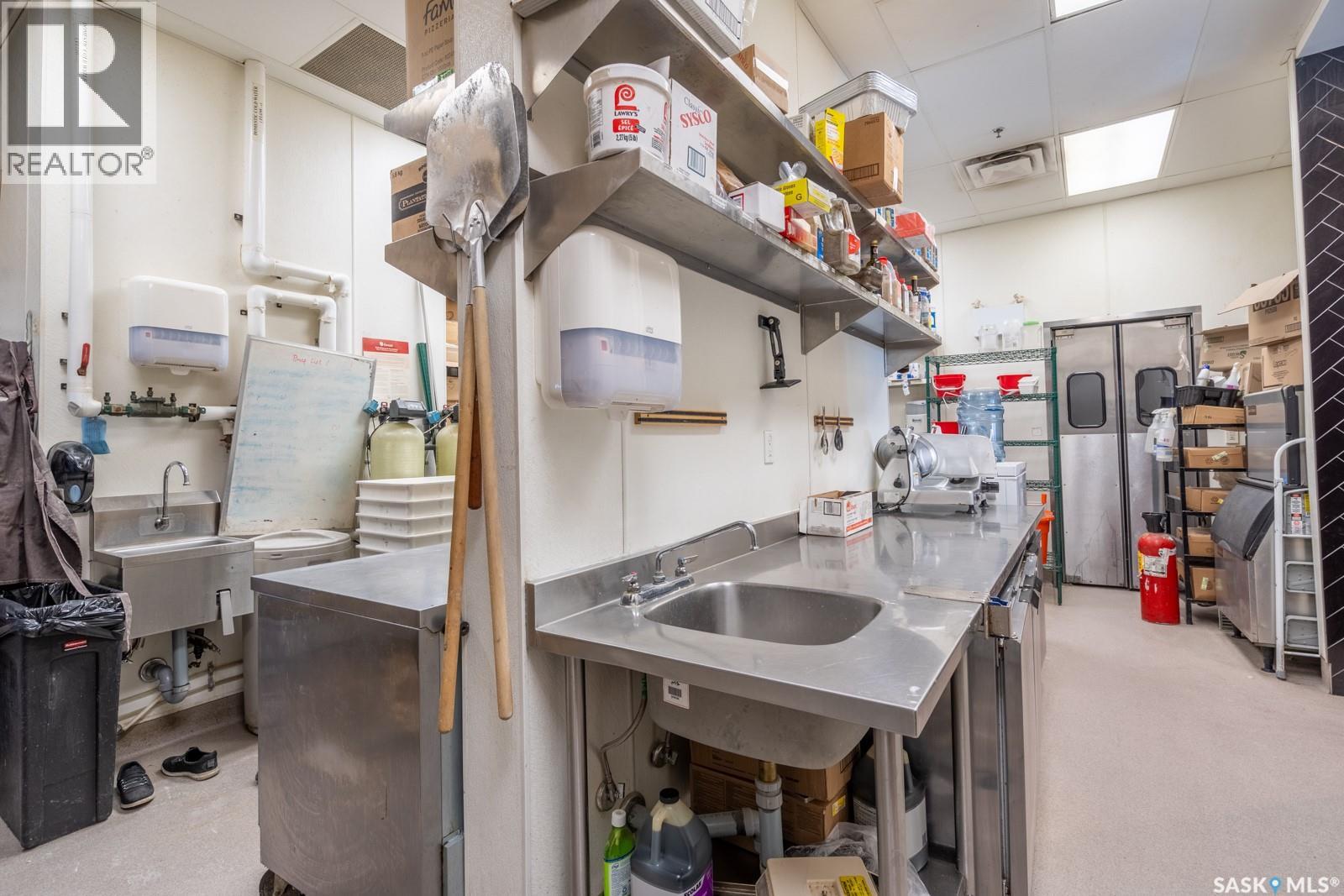 A1 Prince Of Wales Drive, Regina, Saskatchewan  S4V 3A3 - Photo 18 - SK025815