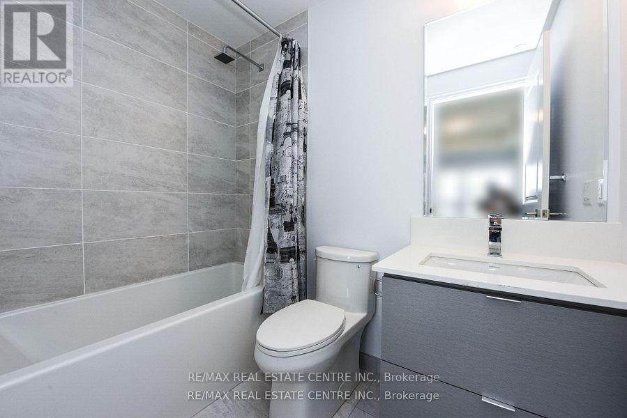 3209 - 36 Elm Drive W, Mississauga, Ontario  L5B 1L9 - Photo 15 - W12643900