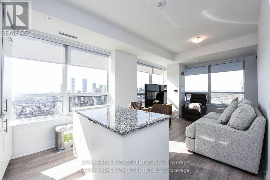 3209 - 36 Elm Drive W, Mississauga, Ontario  L5B 1L9 - Photo 9 - W12643900