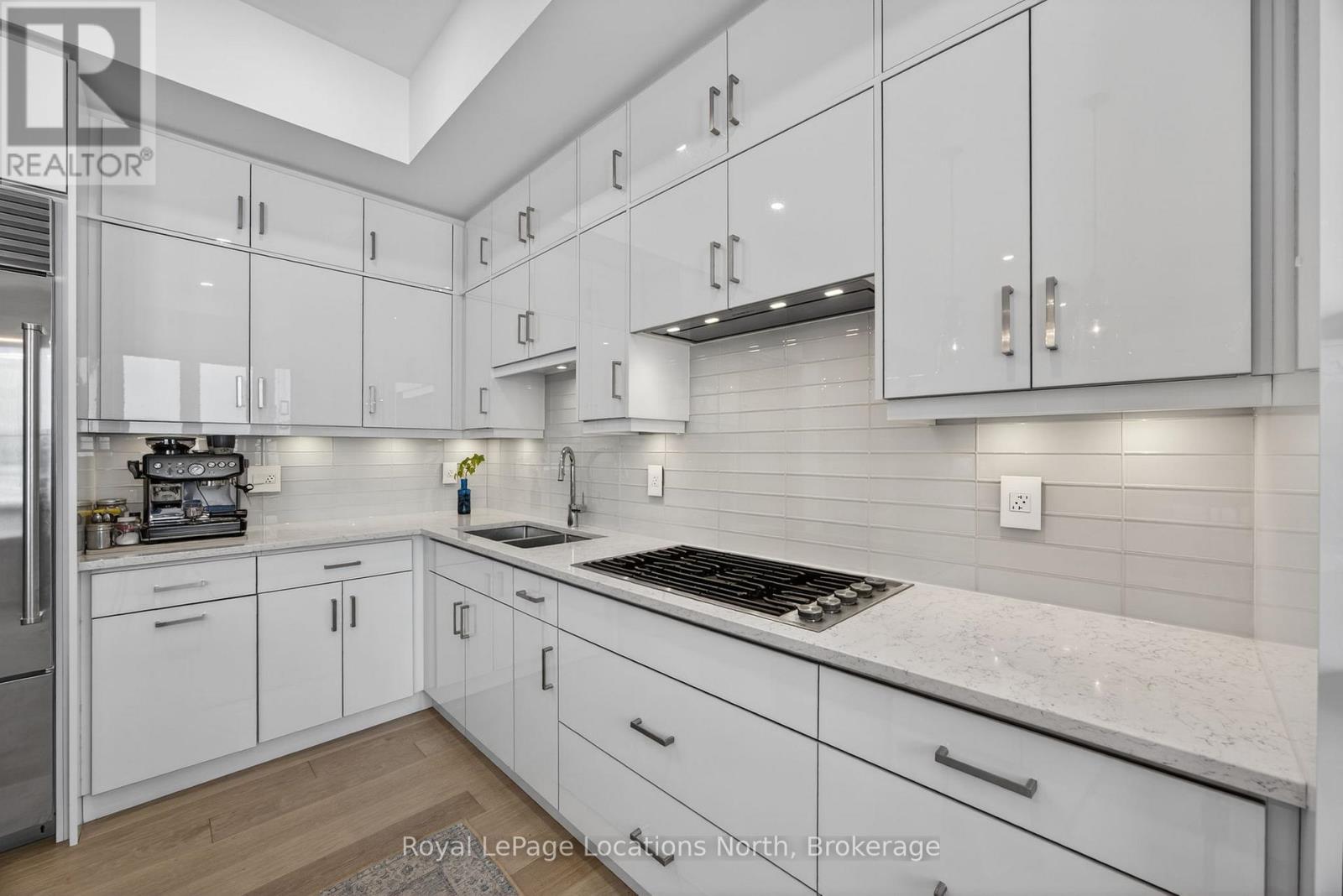 4 Huronic Court, Collingwood, Ontario  L9Y 5L6 - Photo 12 - S12643936