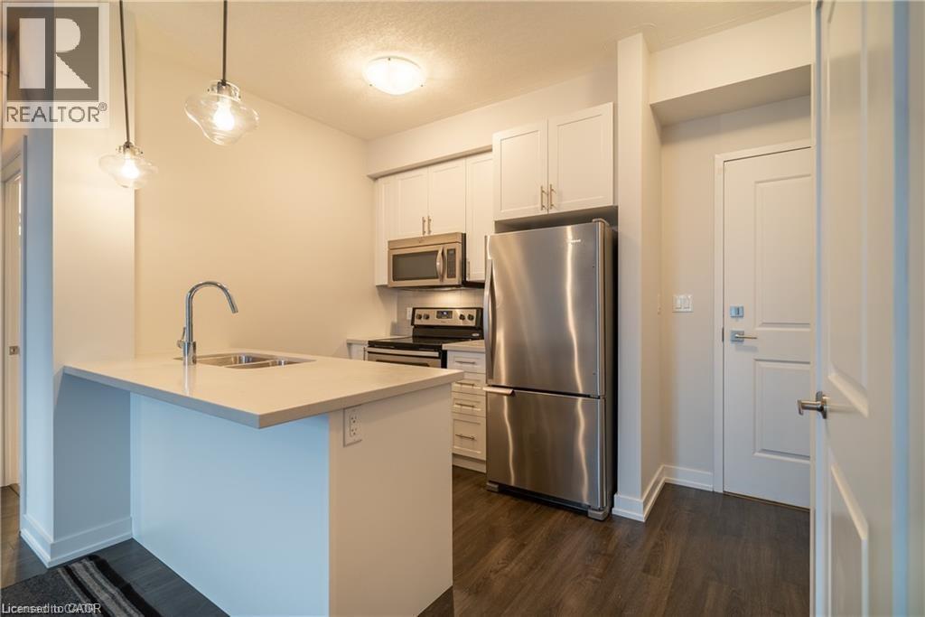 35 Southshore Crescent Unit# 315, Stoney Creek, Ontario  L8E 0J2 - Photo 6 - 40794238