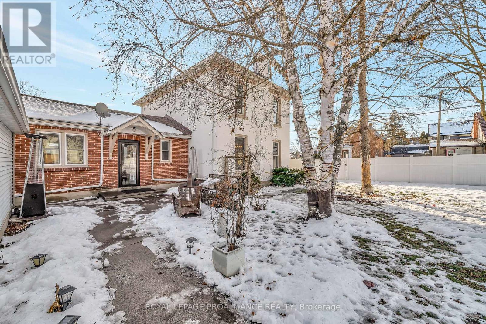 209 Centre Street N, Greater Napanee, Ontario  K7R 1N7 - Photo 31 - X12643948