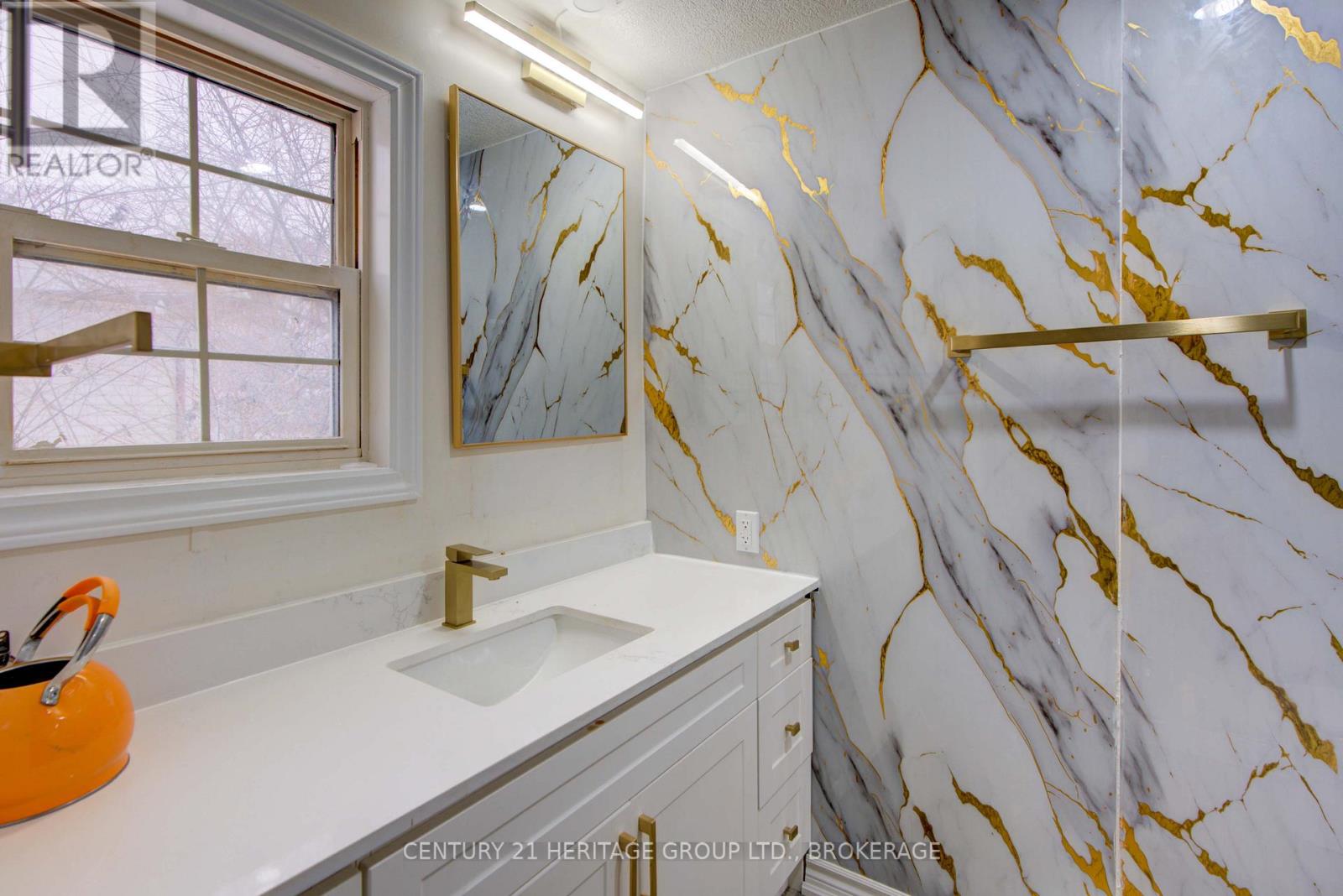 35 - 227 Big Hill Road, Leeds And The Thousand Islands, Ontario  K0H 2N0 - Photo 27 - X12643978