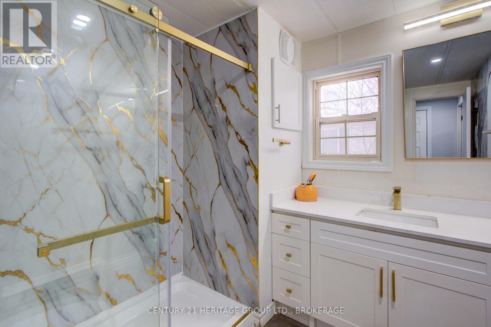 35 - 227 Big Hill Road, Leeds And The Thousand Islands, Ontario  K0H 2N0 - Photo 28 - X12643978