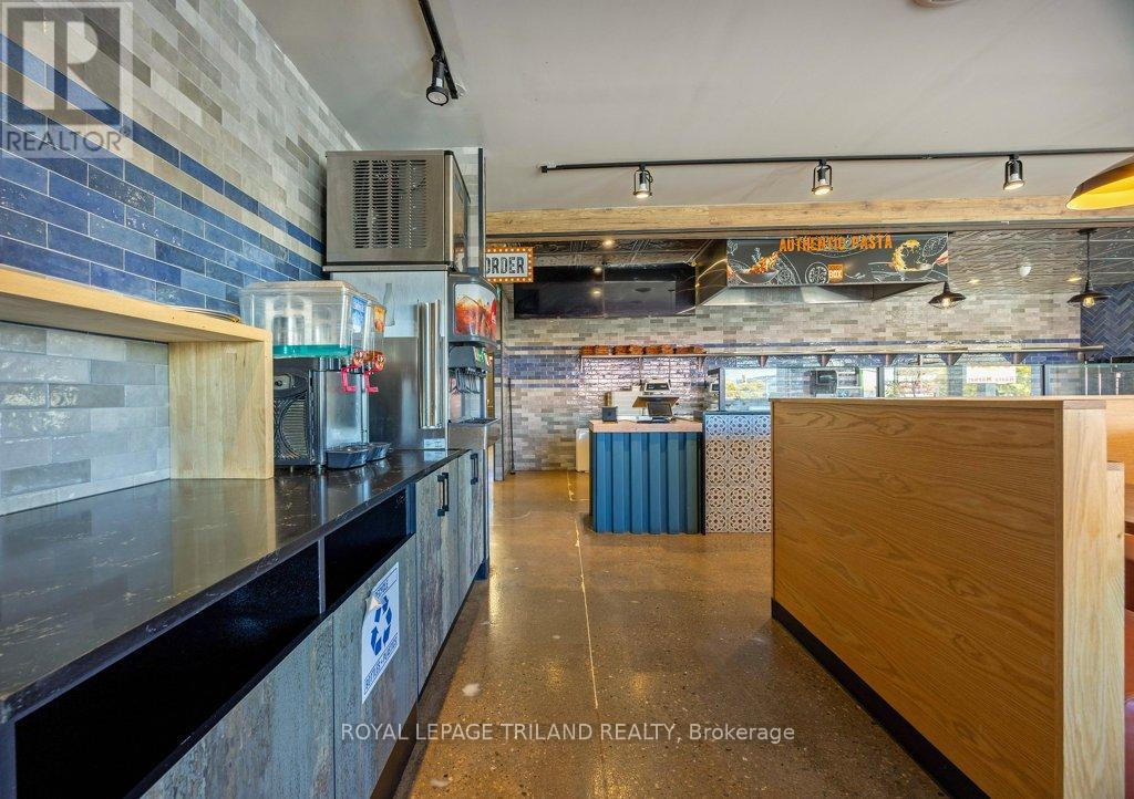 985 Talbot Street, St. Thomas, Ontario  N5P 1E9 - Photo 15 - X12643968