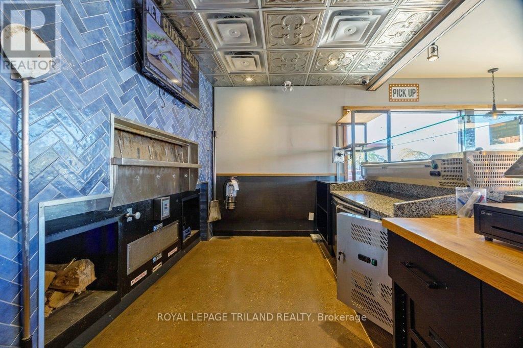 985 Talbot Street, St. Thomas, Ontario  N5P 1E9 - Photo 24 - X12643968