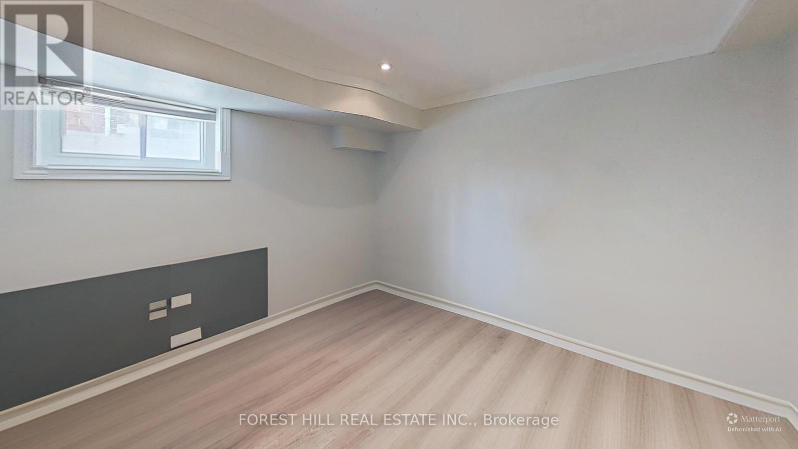 34 Rotherham Avenue, Toronto, Ontario  M6M 1M2 - Photo 23 - W12404225