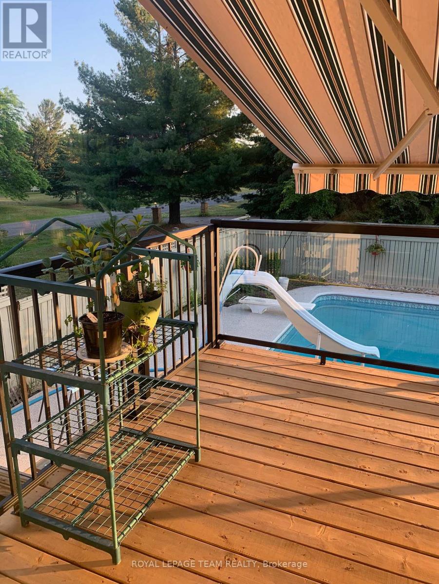 3229 Wild Cherry Drive, Ottawa, Ontario  K0A 2W0 - Photo 4 - X12643132