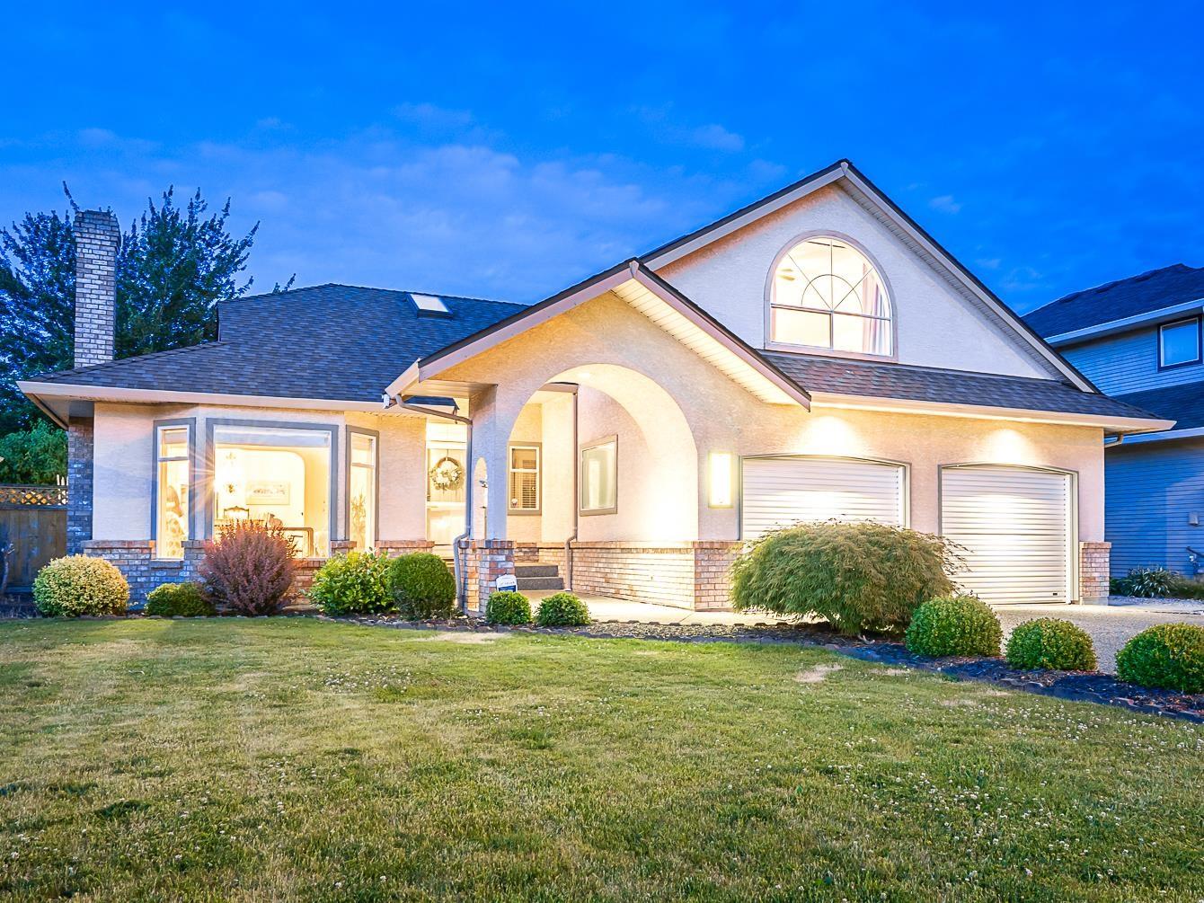 6116 185B STREET, Surrey, British Columbia