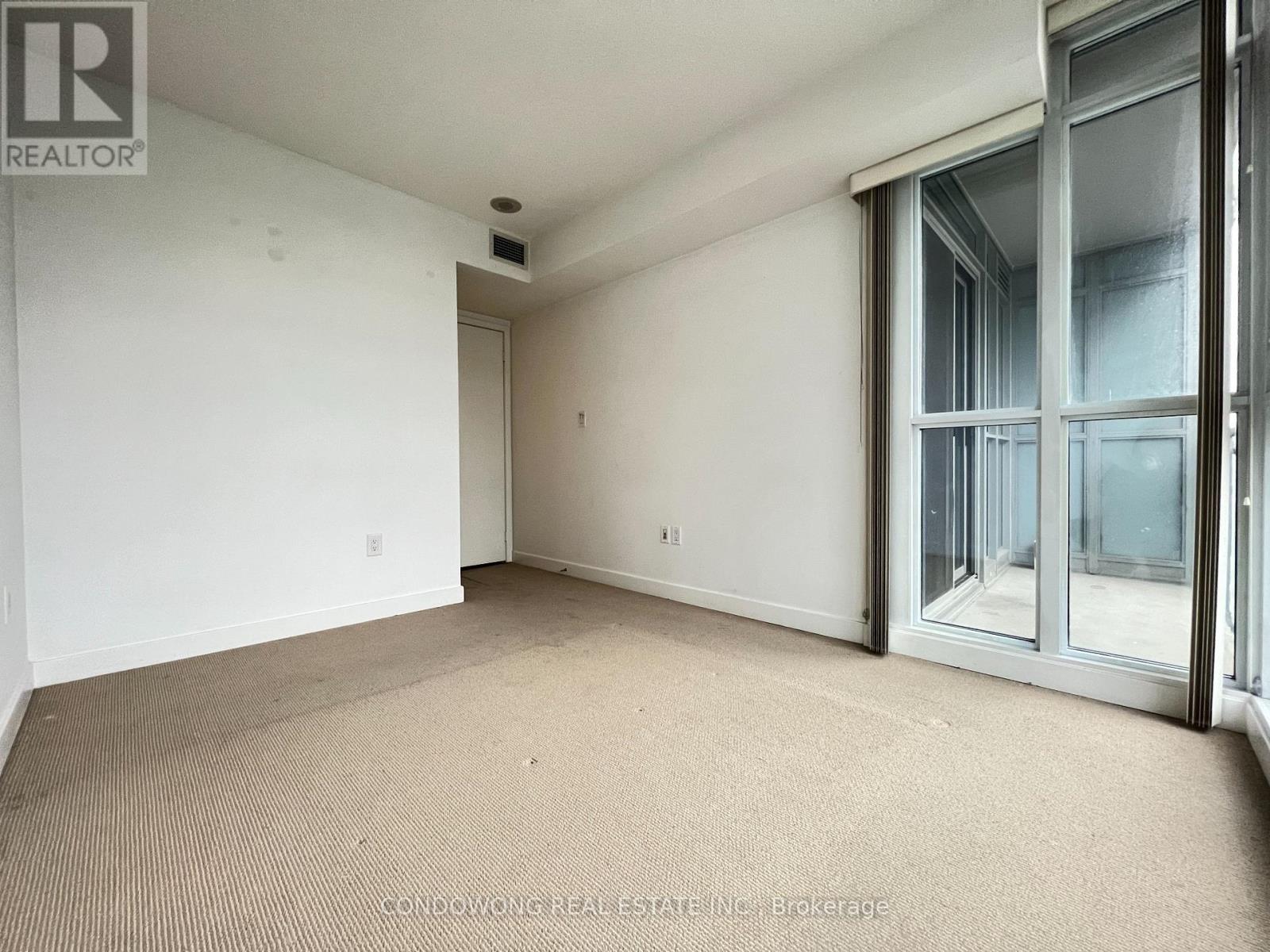 542a - 15 Iceboat Terrace, Toronto, Ontario  M5V 4A5 - Photo 15 - C12643916