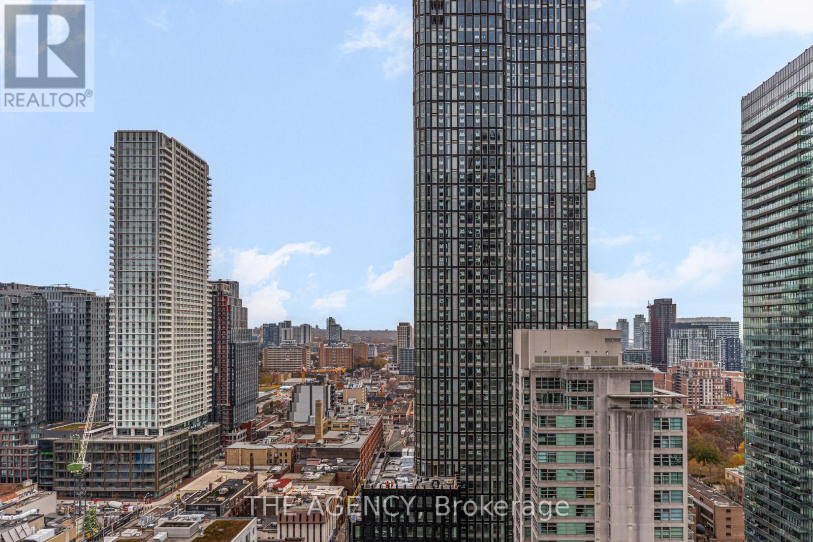 2401 - 25 Richmond Street E, Toronto, Ontario  M5C 0A6 - Photo 20 - C12643918