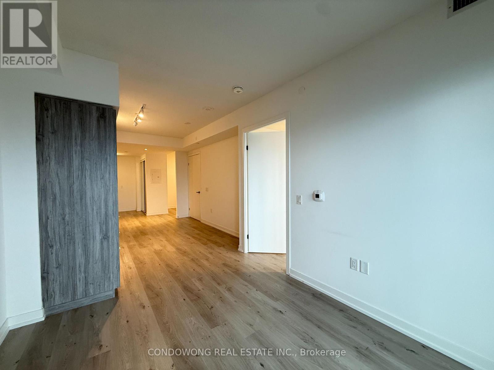 2102 - 138 Downes Street, Toronto, Ontario  M5E 0E4 - Photo 5 - C12643924