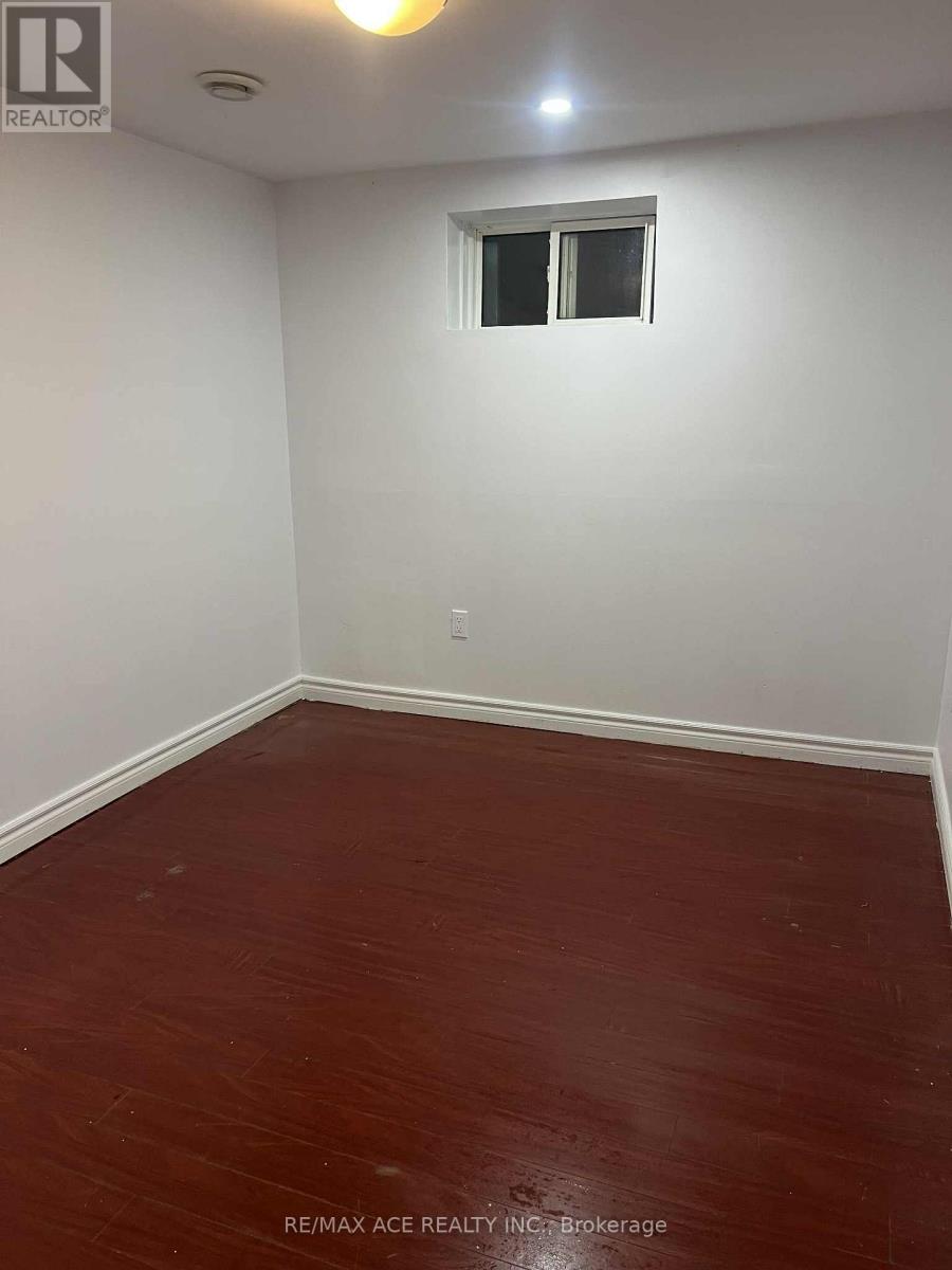 Bsmt - 137 Janray Drive, Toronto, Ontario  M1G 1Y8 - Photo 9 - E12644012