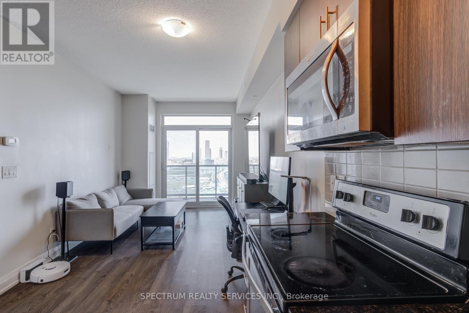 2006 - 3600 Highway 7, Vaughan, Ontario  L4L 0G9 - Photo 16 - N12643912