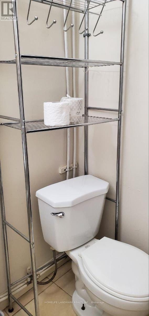 14 Elm Grove Avenue, Richmond Hill, Ontario  L4E 2T2 - Photo 14 - N12643990