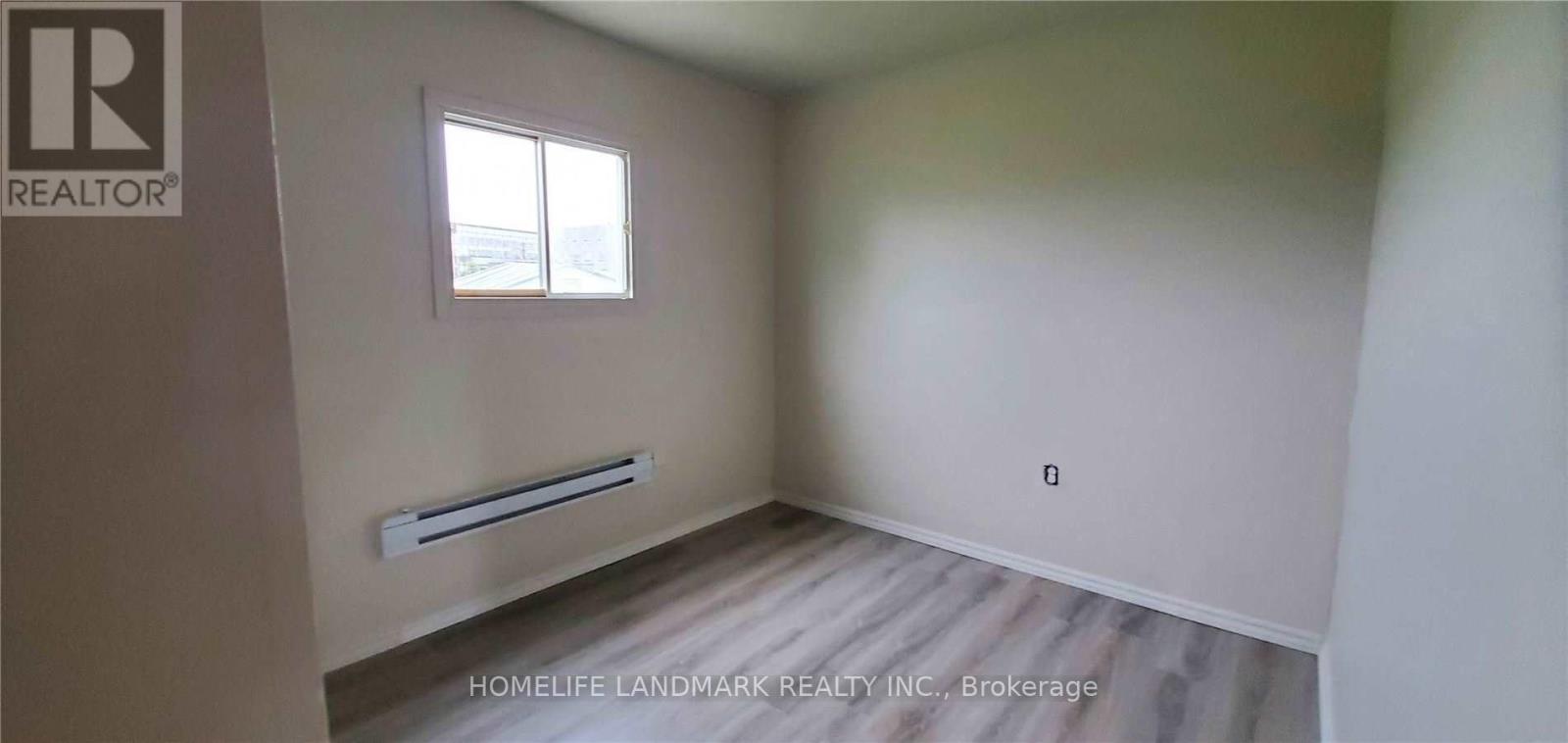 14 Elm Grove Avenue, Richmond Hill, Ontario  L4E 2T2 - Photo 5 - N12643990