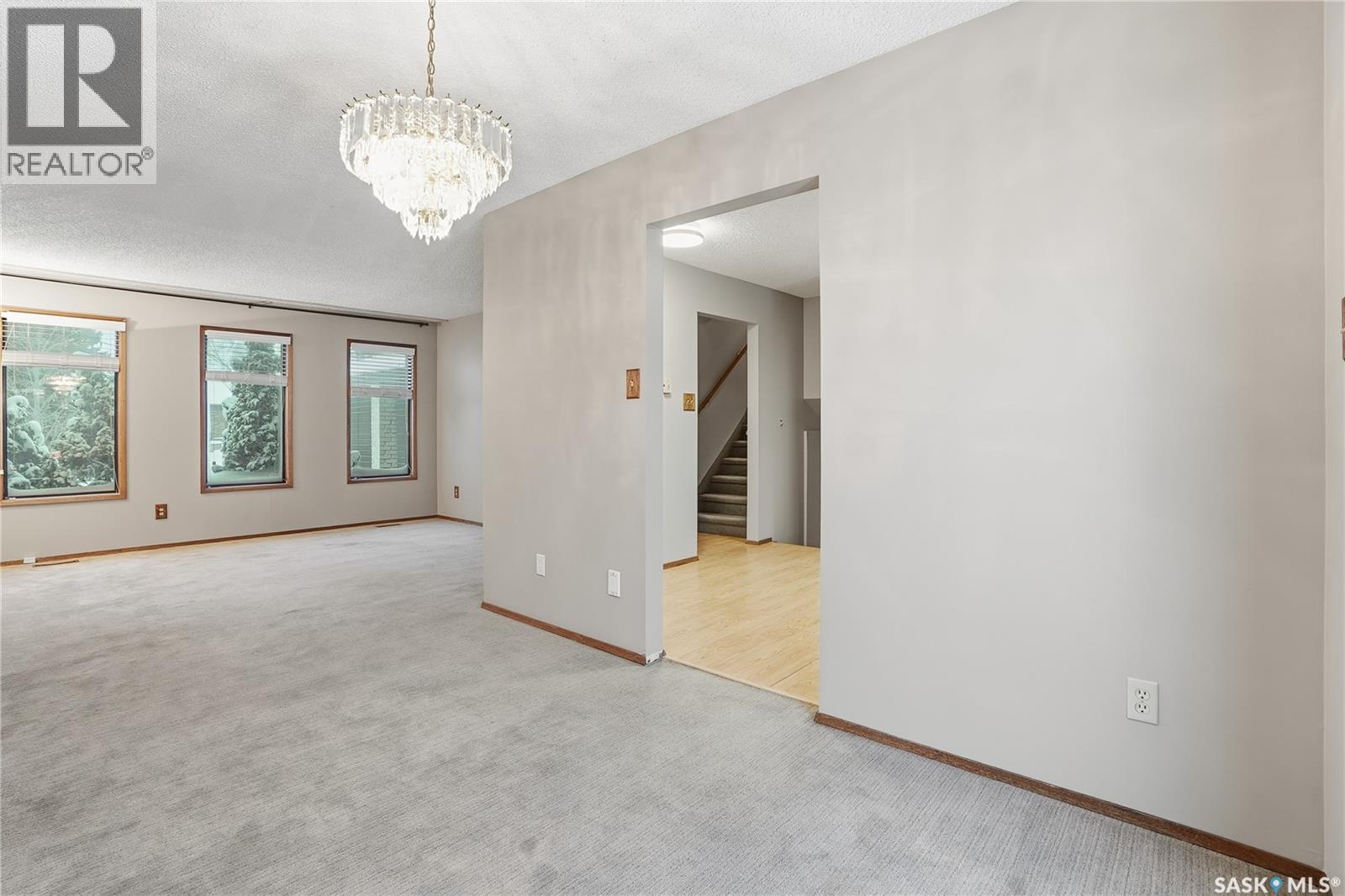 242 Thain Way, Saskatoon, Saskatchewan  S7K 6T2 - Photo 11 - SK025801