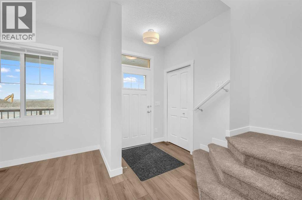 164 Legacy Reach Close Se, Calgary, Alberta  T2X 6A1 - Photo 5 - A2271064