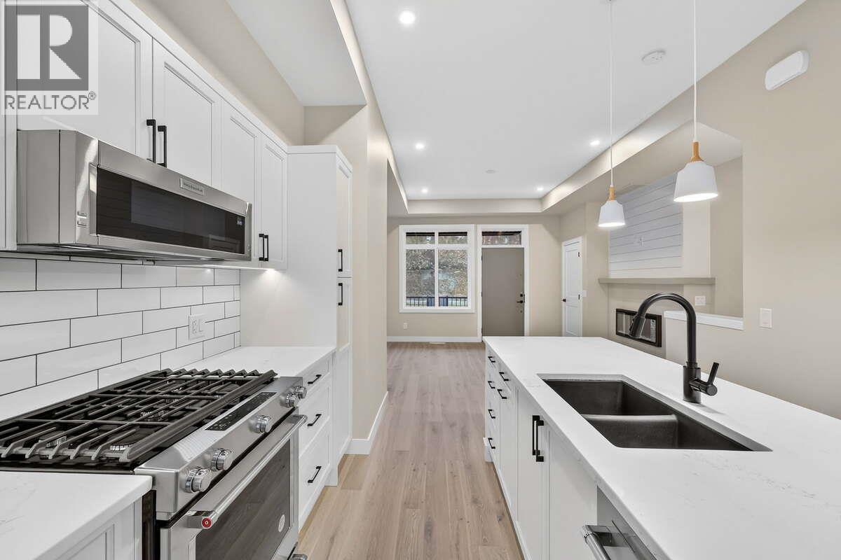 1550 Union Road Unit# 15, Kelowna, British Columbia  V1V 2W4 - Photo 12 - 10367149