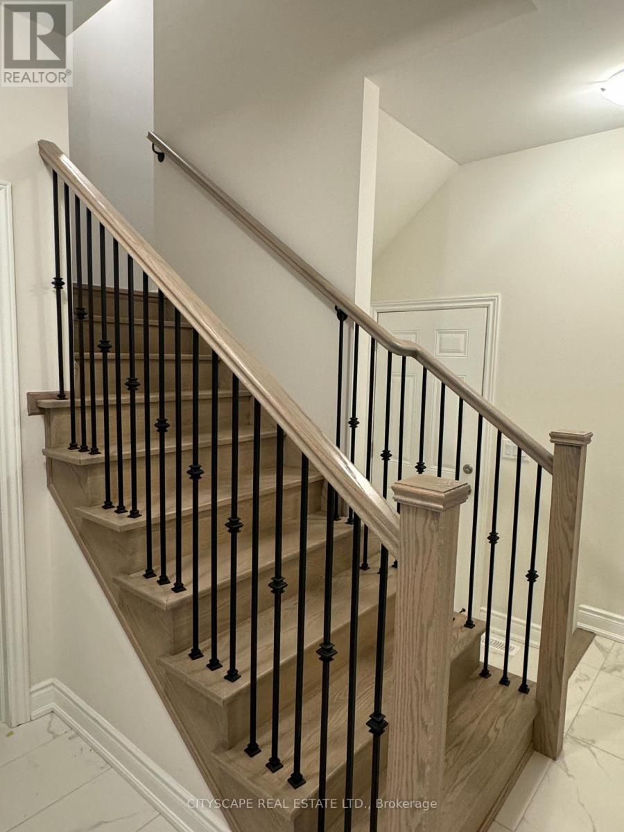 3259 Sixth Line, Oakville, Ontario  L6H 7C5 - Photo 5 - W12640000