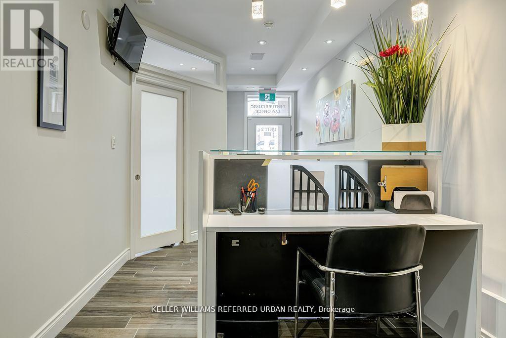 2 - 44 Baycliffe Crescent, Brampton, Ontario  L7A 3Y7 - Photo 15 - W12643910