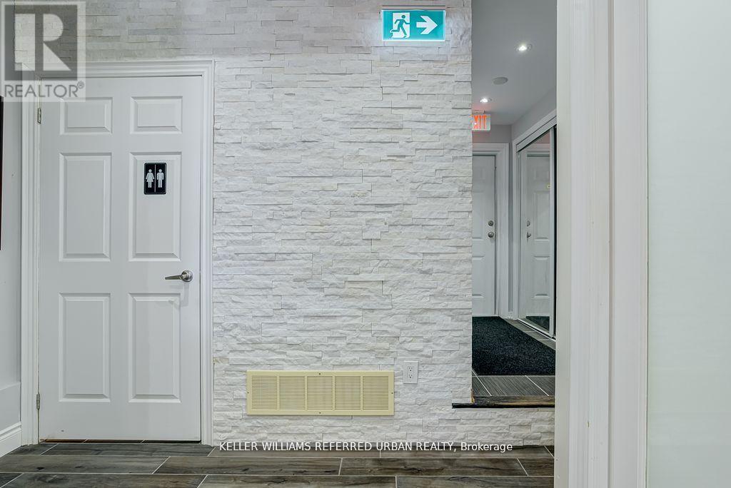 2 - 44 Baycliffe Crescent, Brampton, Ontario  L7A 3Y7 - Photo 21 - W12643910